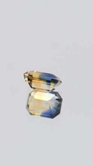 Natural Bi-colour Sapphire Unheated thumbnail 7