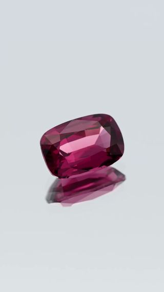 Natural Rhodolite Garnet Unheated thumbnail 2