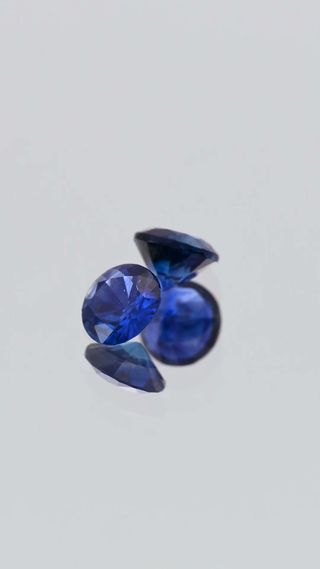 Natural Blue Sapphire thumbnail 4