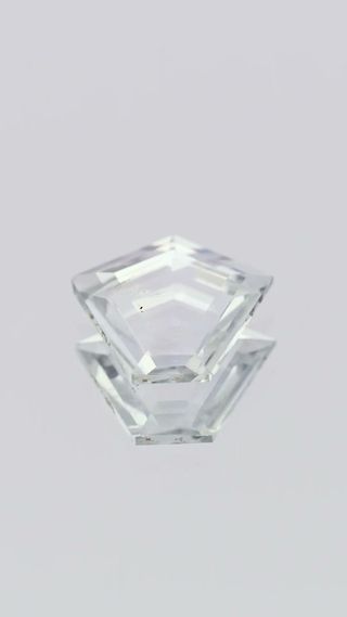 Natural White Sapphire Unheated thumbnail 3