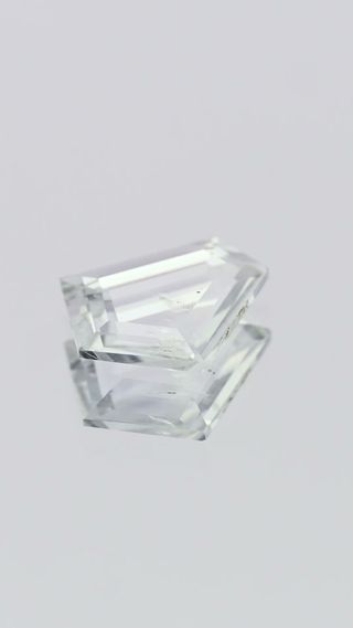 Natural White Sapphire Unheated thumbnail 8