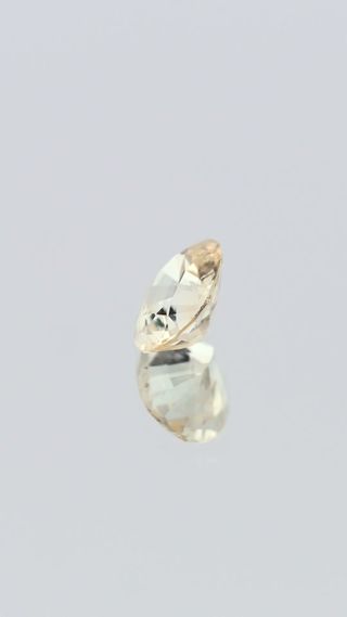 Natural Yellow Sapphire Unheated thumbnail 5